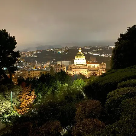 Oda ve Kahvaltı Alvarez De Toledo