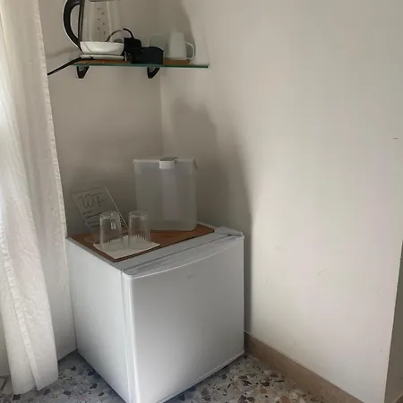 Alvarez De Toledo Frühstückspension Neapel